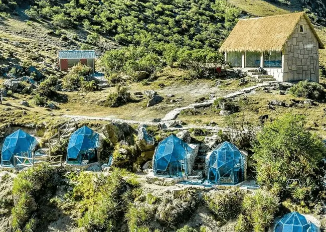 2D1N Humantay Lake + Noche bajo la estrella en Sky Dome + Salkantay